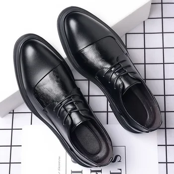 Yeni İtalyan Siyah Resmi Ayakkabı erkek mokasen ayakkabıları düğün elbisesi Ayakkabı Erkekler Patent Deri Oxford Ayakkabı Erkekler İçin Chaussures Hommes En Cuir