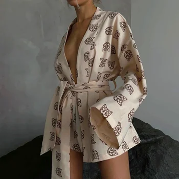 Avrupa ve Amerika Birleşik Devletleri yeni gevşek baskı kadın rahat Bandaj uzun kollu pijama yüksek bel şort takım elbise ev giysileri