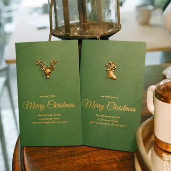 4 adet Altın Kabartmalı Noel Kartı Tebrik Kartları Merry Xmas Parti Davetiyeleri Mektup Tebrik zarflı kartlar Çıkartmalar